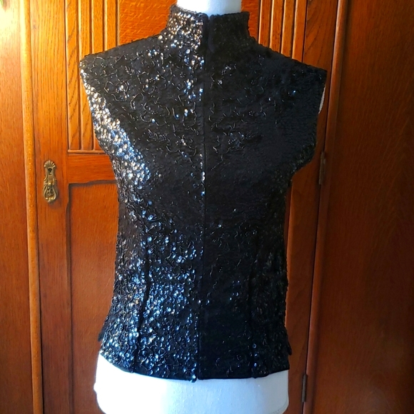 Gorgeous vintage sequined handmade top - Picture 1 of 7